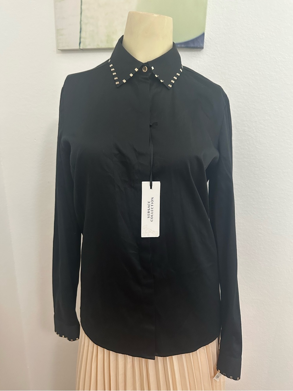 GIANNI VERSACE COLLECTION Black Button-Front Shirt with Studded Collar